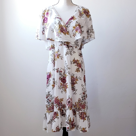 torrid Dresses & Skirts - Torrid White Floral Ruffle Hem V-Neck Mini Dress